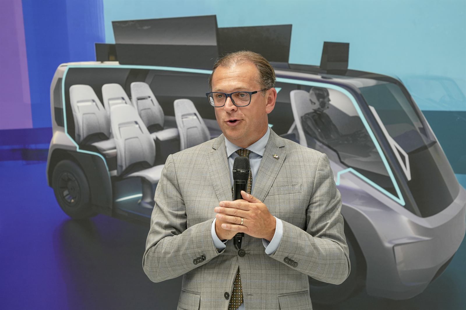 Speaker at the ETIOCA presentation